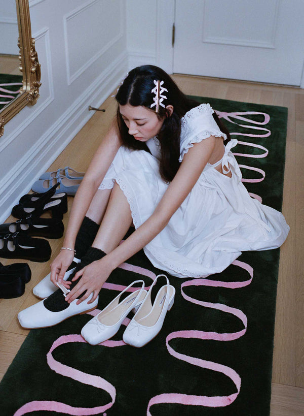 RIBBON RUNNER