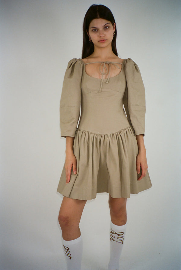 PEAR DRESS IN GRAIN