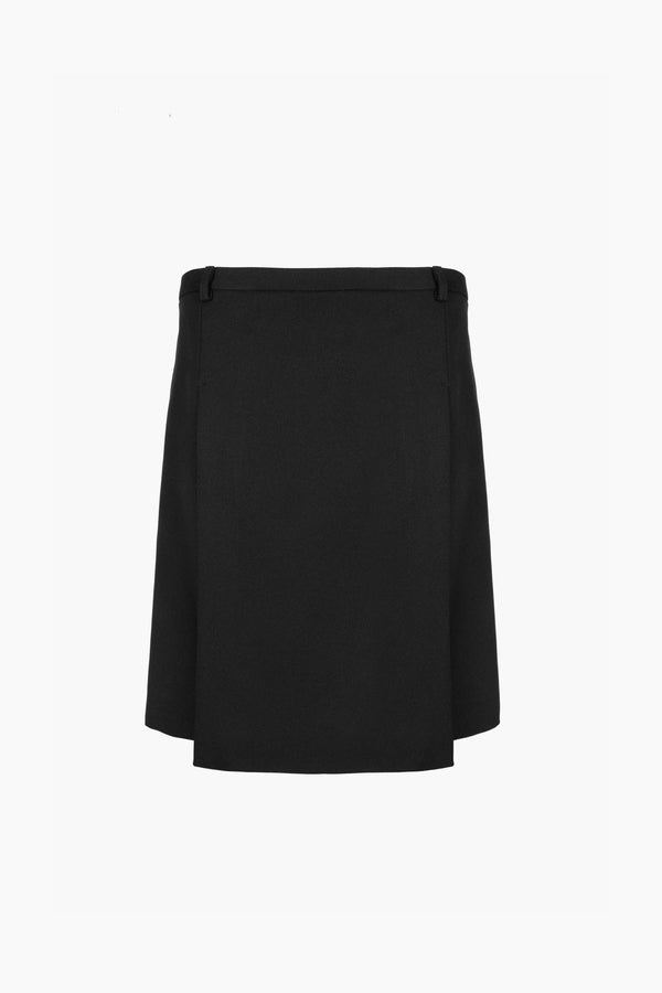DART SKIRT IN BLACK