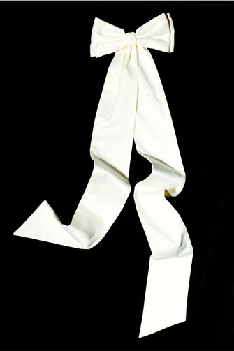 PALERMO BOW IN WHITE SATIN