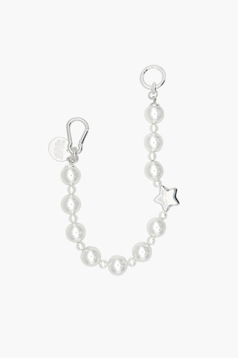 PEARL KEY CHARM