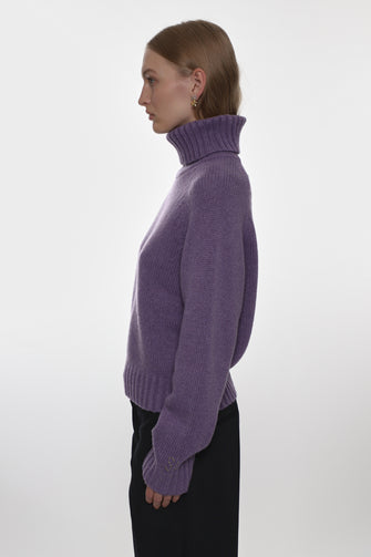 BUBBLES SWEATER IN PURPLE