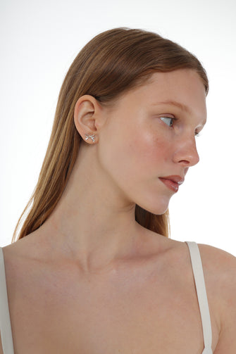 STERLING SILVER CINTA STUDS