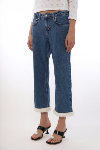 MONI JEANS