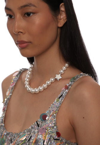 POISON PEARL NECKLACE