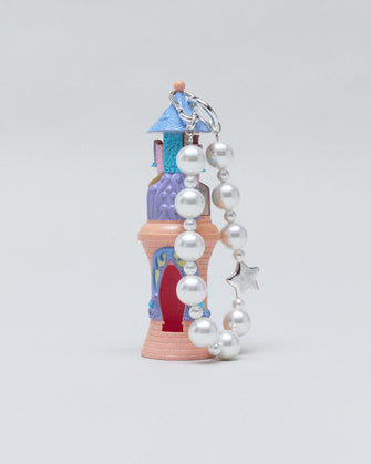 PEARL KEY CHARM