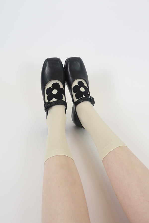 FIORE SOCKS IN BUTTER