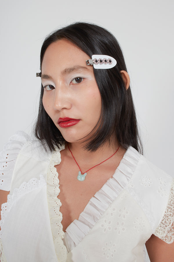 MAKEUP CLIPS IN ICE WHITE