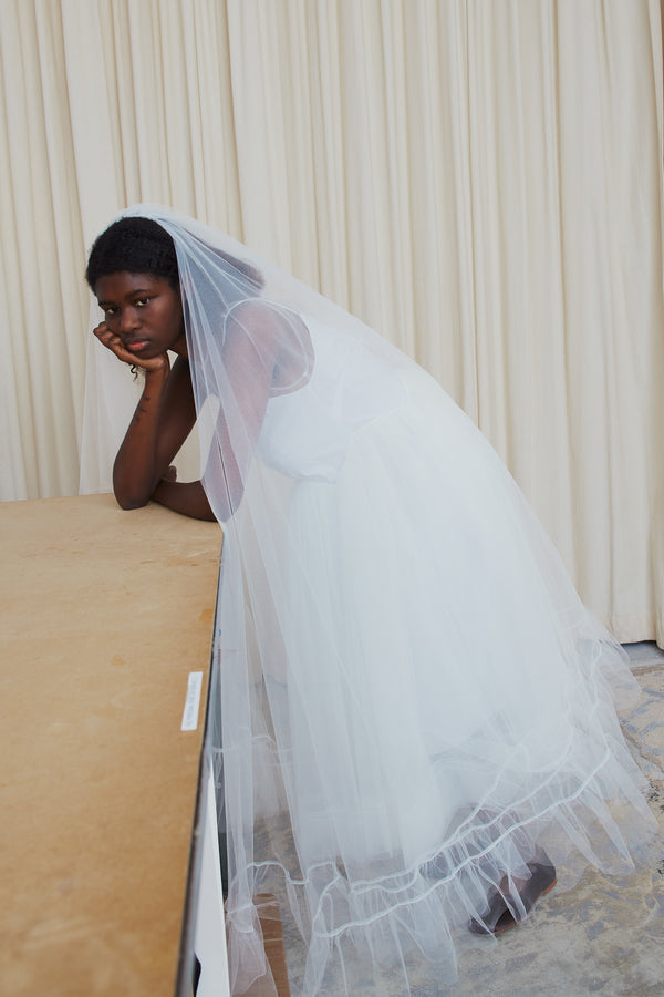 KHLOE VEIL