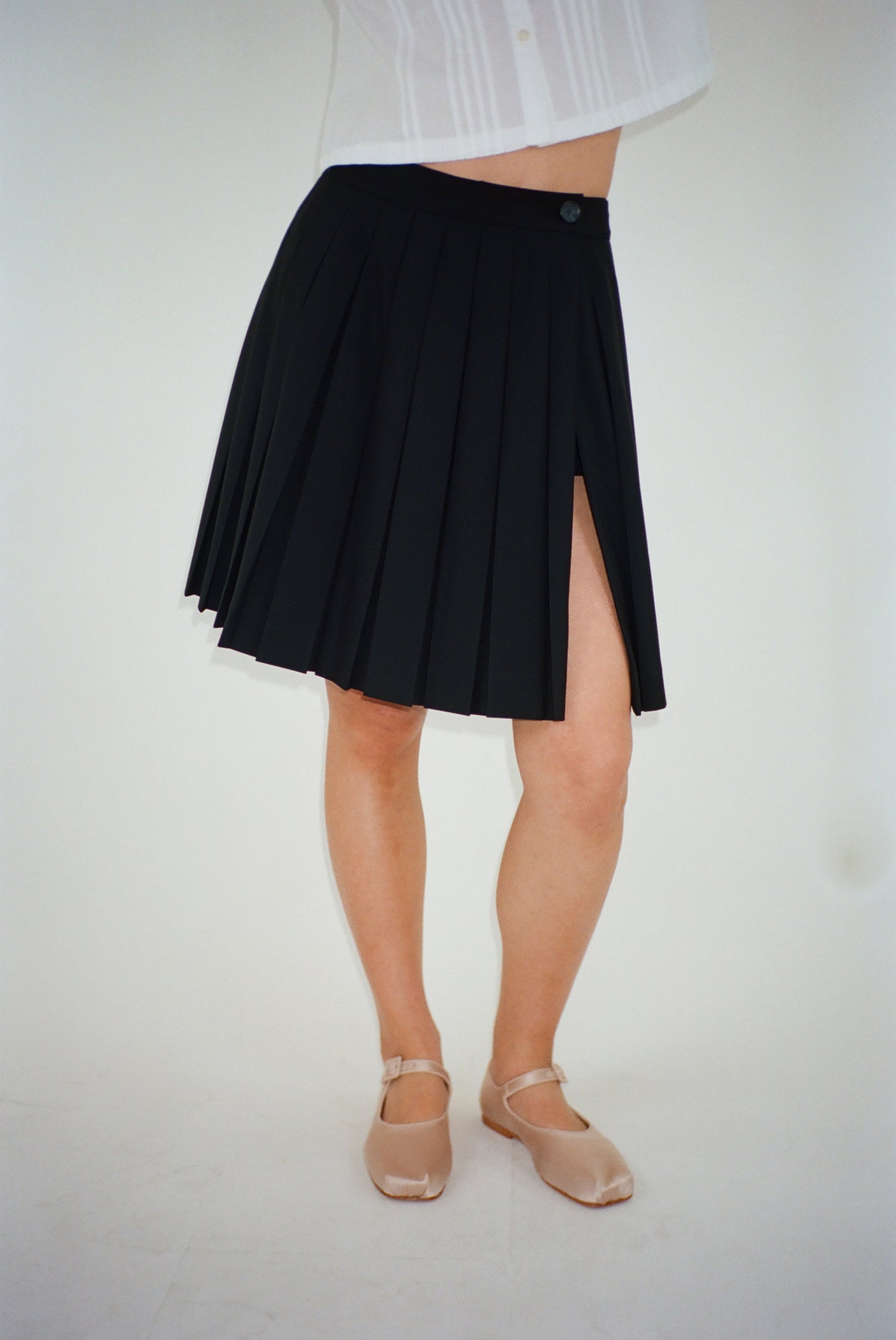 ASTRA SKORT IN BLACK – SANDY LIANG