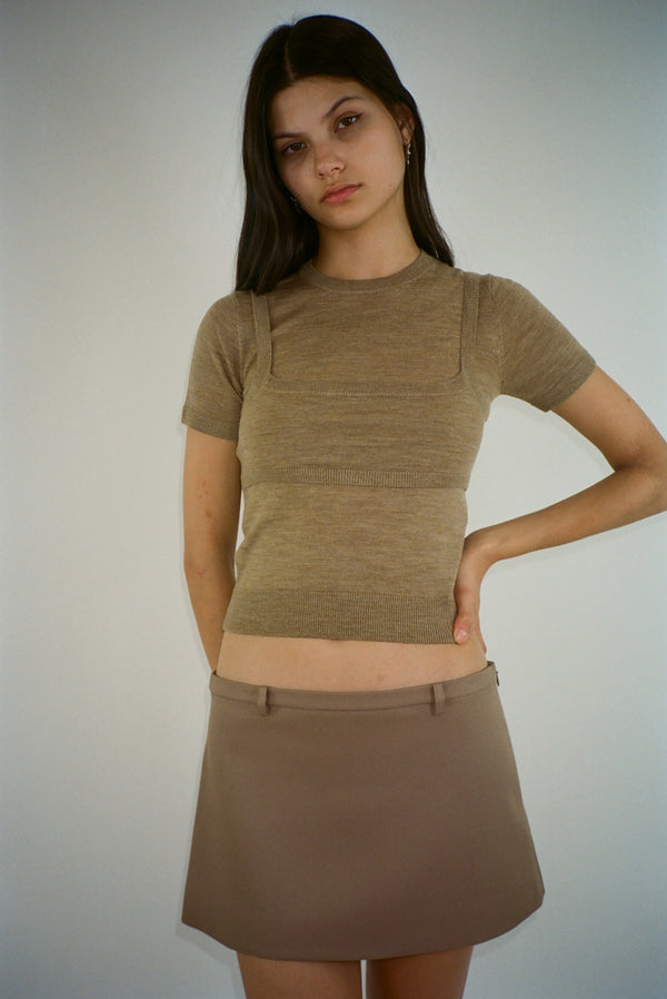 Short sleeve sweater in peanut with built in layered bra