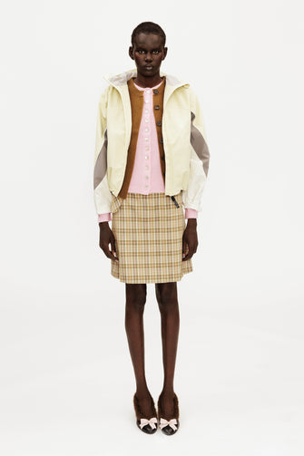 LOOK 1