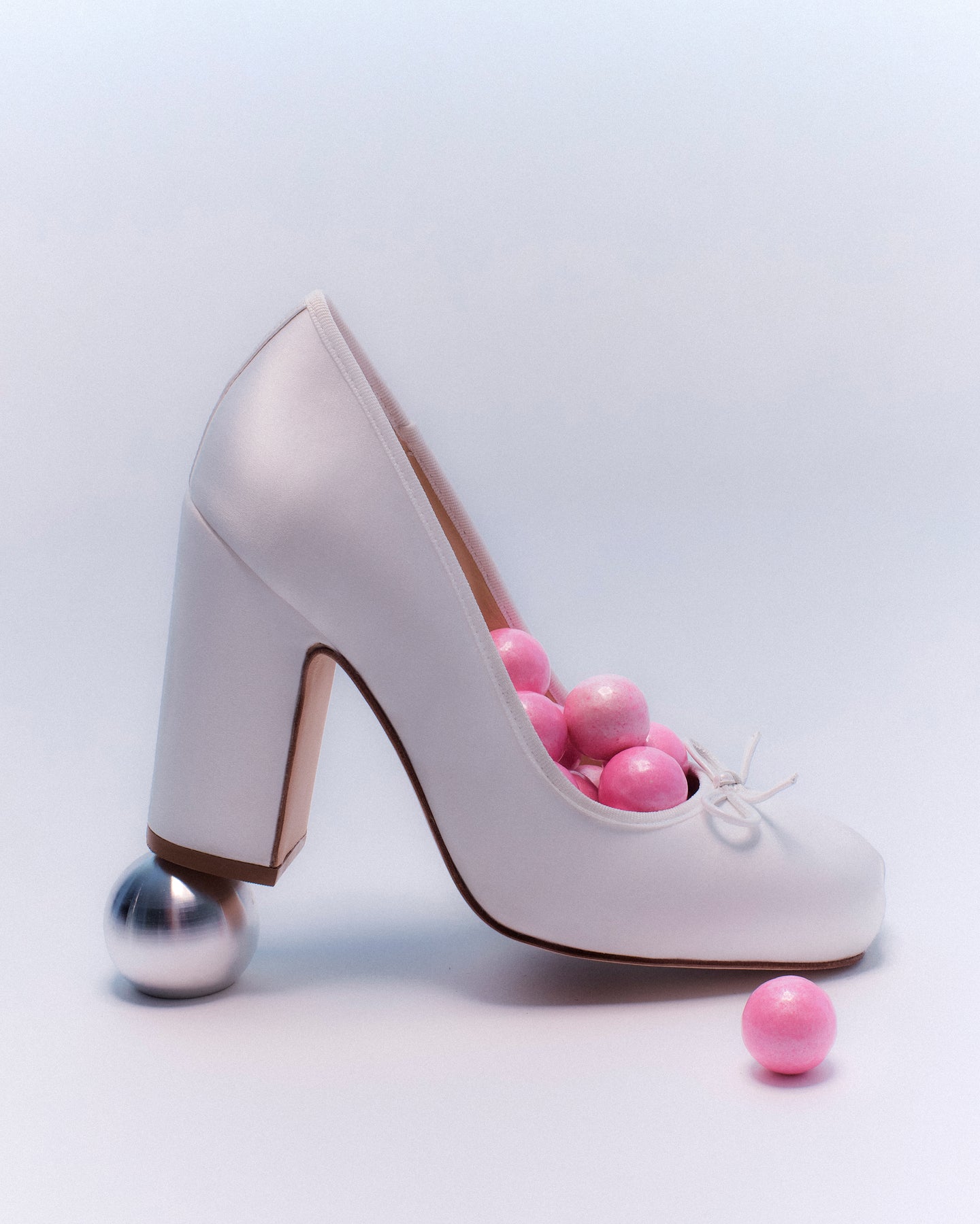 POINTE PUMP 100 IN PEARL SATIN