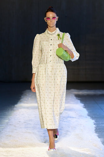Look 25