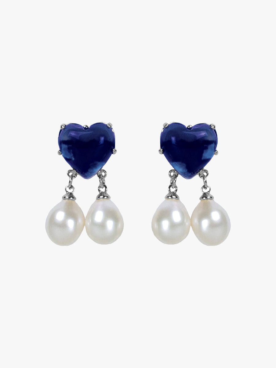 BLEEDING HEART STUDS IN SAPPHIRE