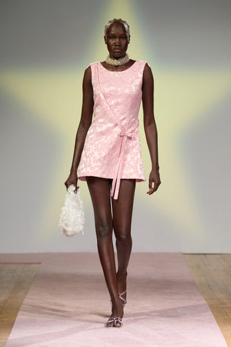 Look 25