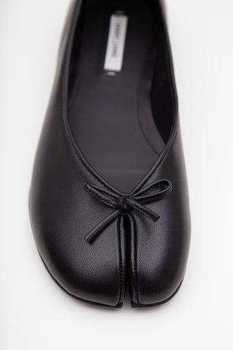 TOE BALLERINA IN BLACK NAPPA