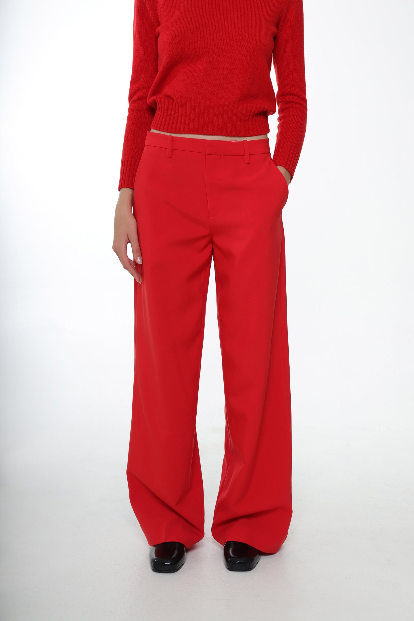 GLASS PANT IN RED