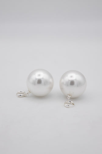 BUBBLEGUM PEARL EARRINGS