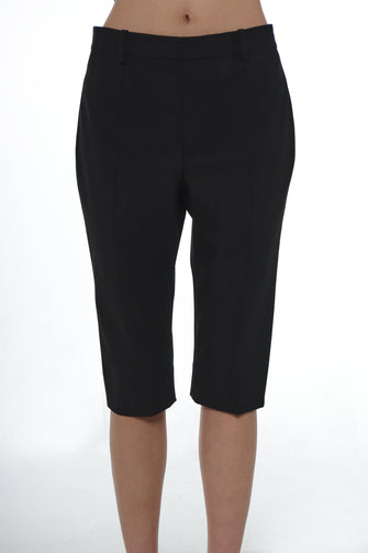 MELVIN CAPRIS IN BLACK