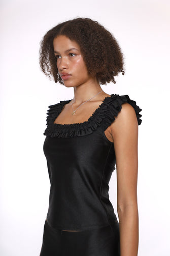 KALE TOP IN BLACK