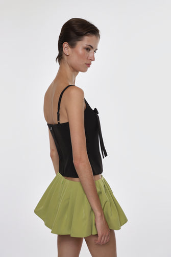 THEO SKORT IN CHARTREUSE