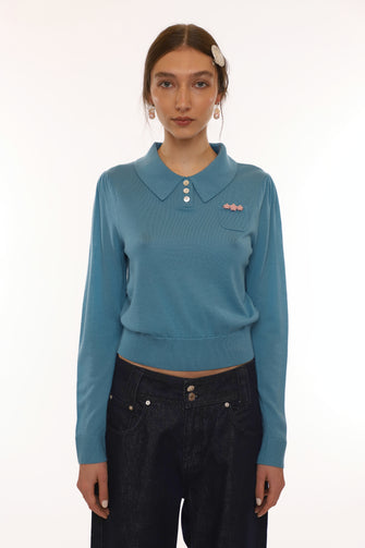 AKIRA SWEATER IN CERULEAN