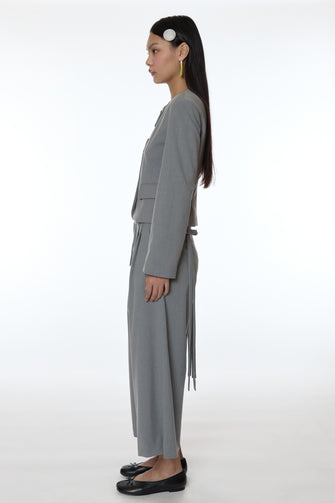 BRIAR JACKET IN GREY