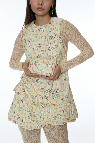 SMOL POUCH IN BUNNY GIFT WRAP