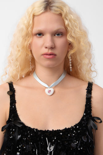 GUMMY HEART CHOKER