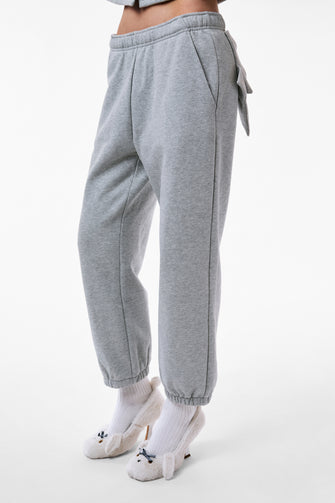 DIMPLE SWEATPANT IN HEATHER GREY