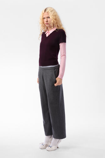 LOTTIE SWEATER IN BURGUNDY PINK