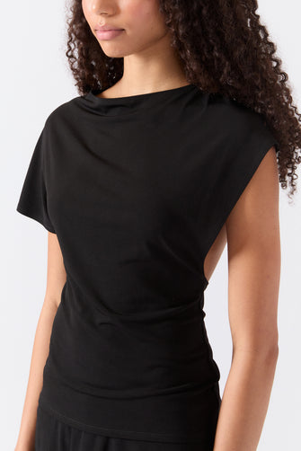 NARA TOP IN BLACK