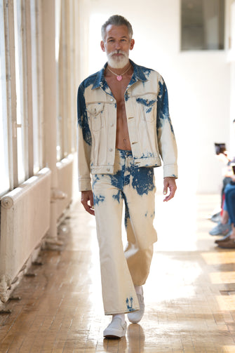Look 17