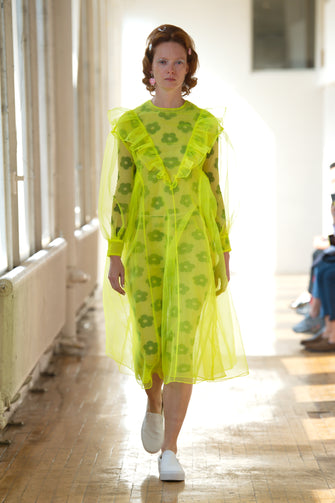 Look 18