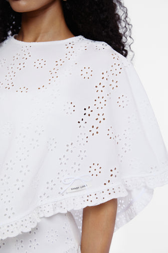 SOBA PONCHO IN WHITE EYELET