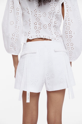 SAGO SHORTS IN WHITE EYELET