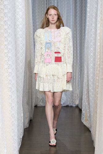 Look 10