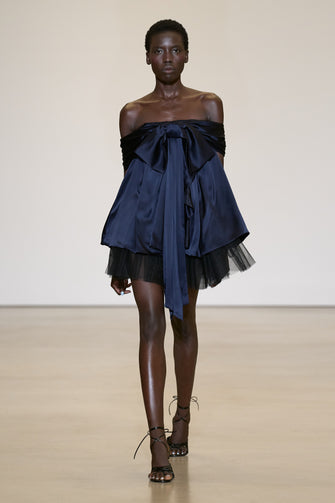 Look 13