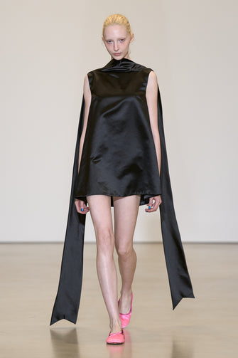 Look 18