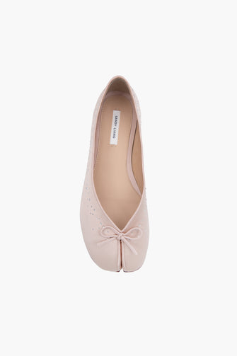 TOE BALLERINA IN BALLET CRYSTAL
