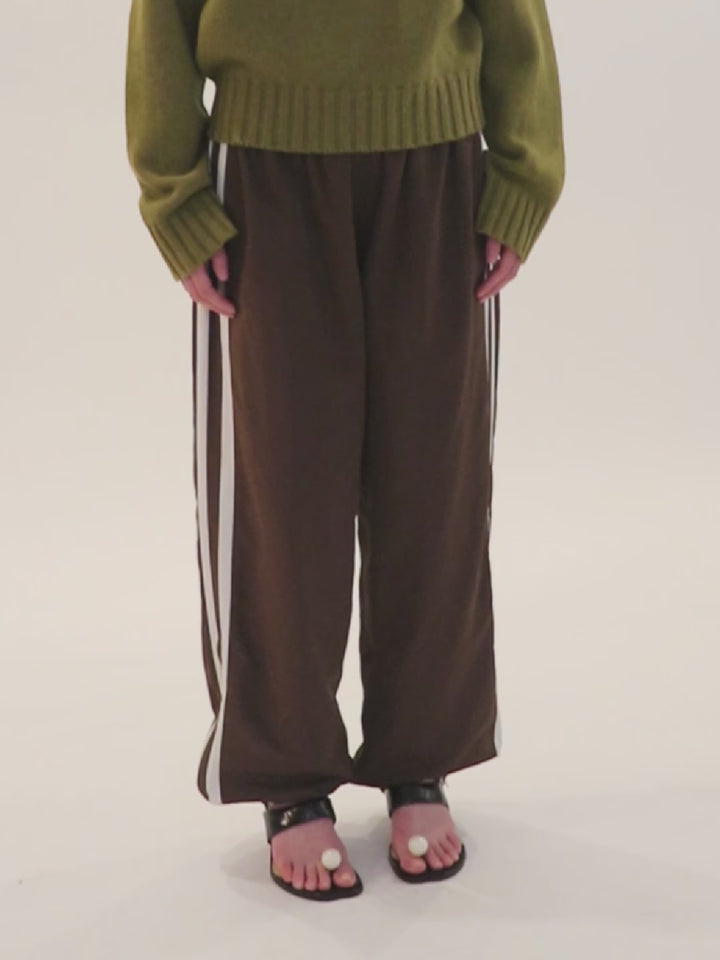 PAPRIKA PANT IN DARK BROWN – SANDY LIANG