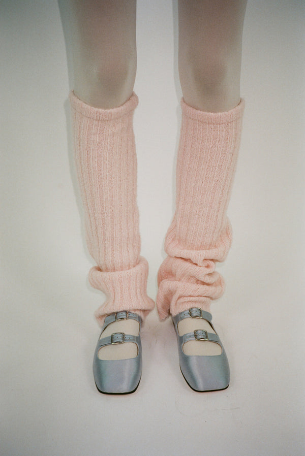 Knit legwarmers in blush