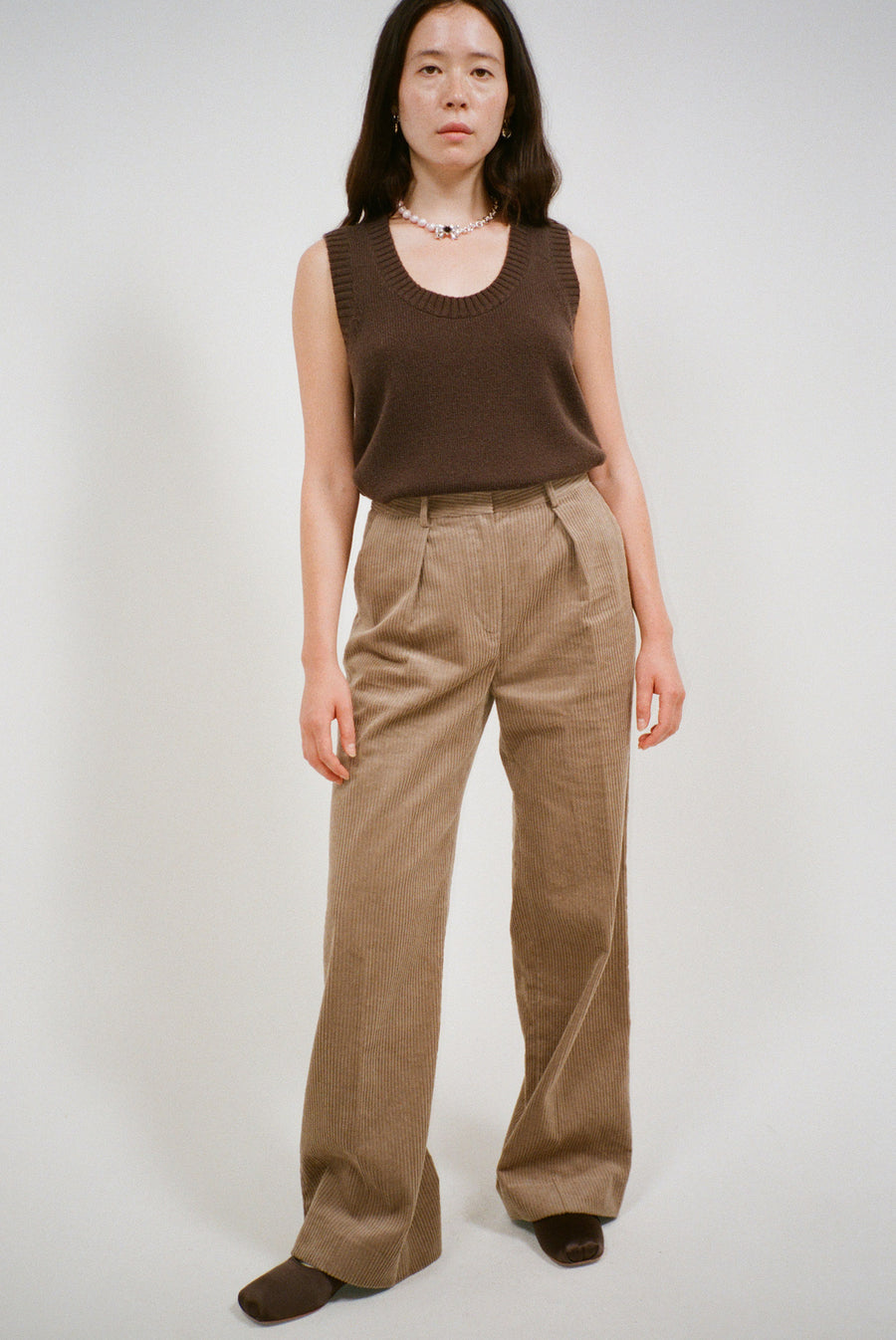 STEM PANTS IN TAUPE CORDUROY