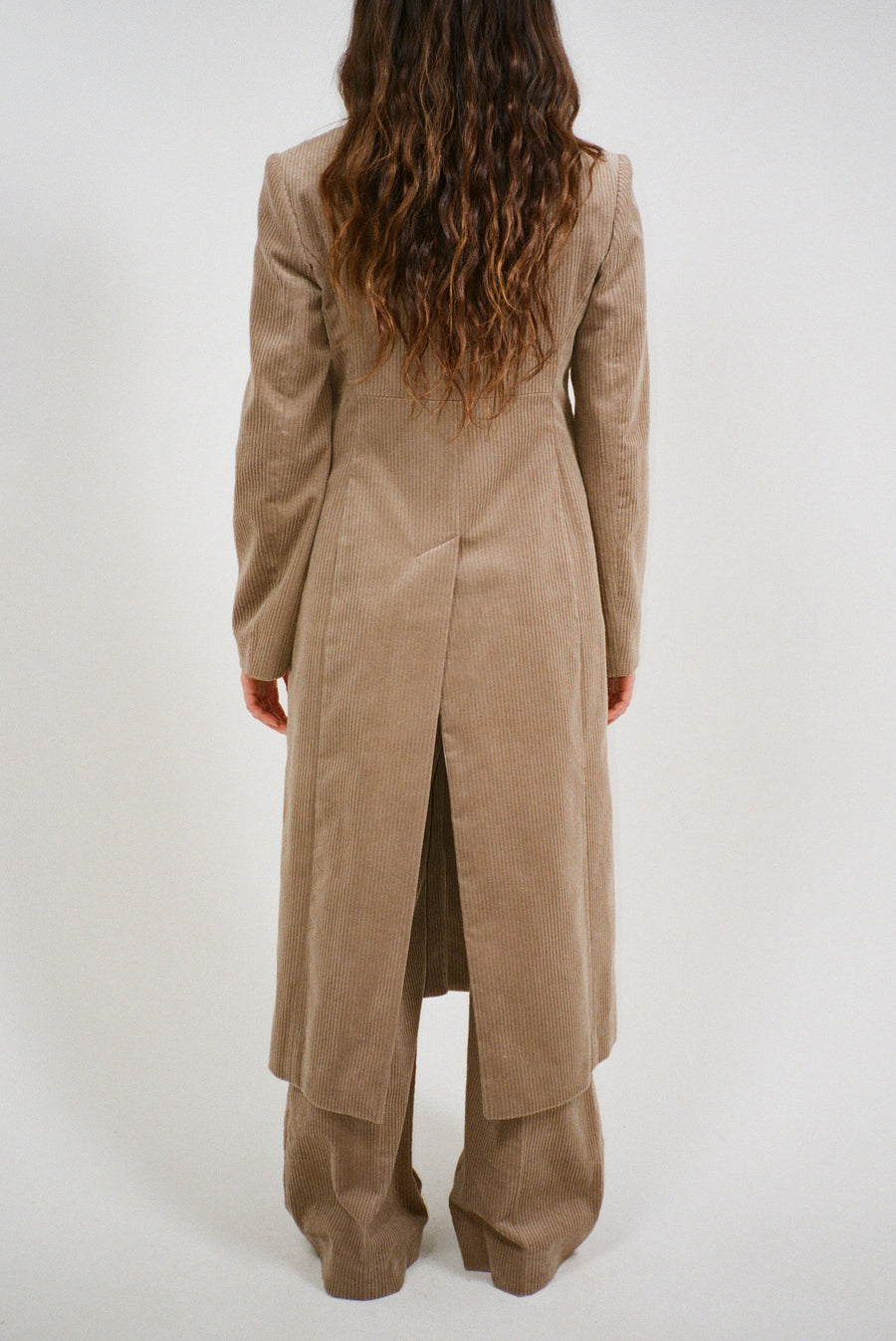 LODI COAT IN TAUPE CORDUROY