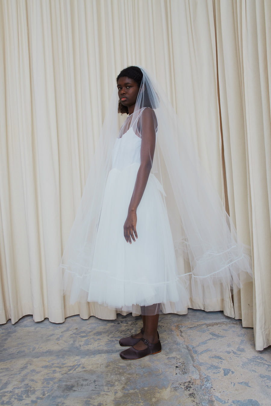 KHLOE VEIL